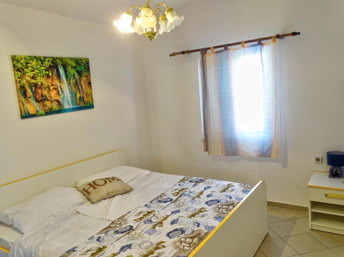 Apartment Daca Vir Exterior foto