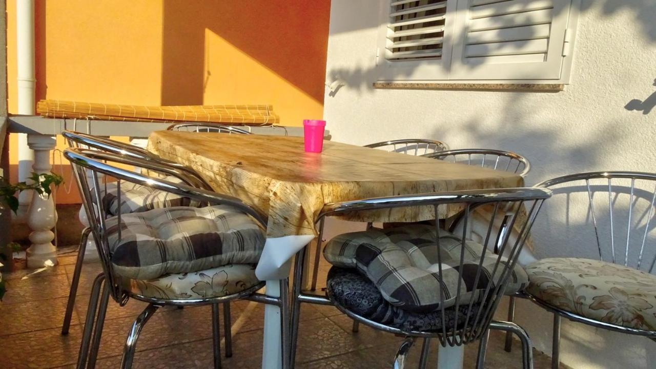 Apartment Daca Vir Exterior foto